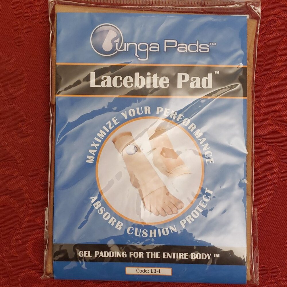 Bunga Pads Lace Bite Pad NWT